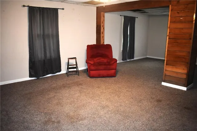 $209,900 | 3501 County Road 400, Amazonia, MO 64421