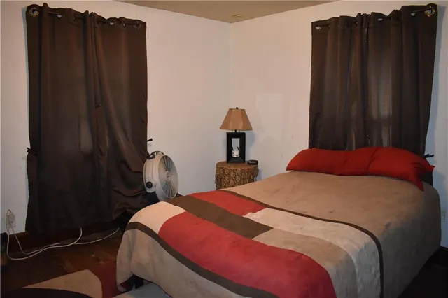 $209,900 | 3501 County Road 400, Amazonia, MO 64421