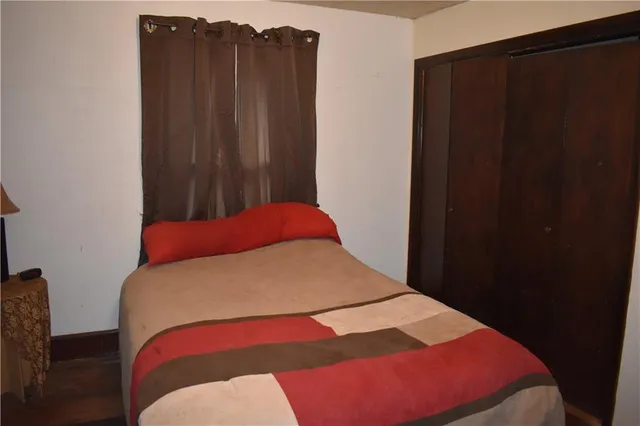 $209,900 | 3501 County Road 400, Amazonia, MO 64421