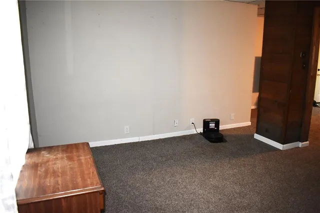 $209,900 | 3501 County Road 400, Amazonia, MO 64421