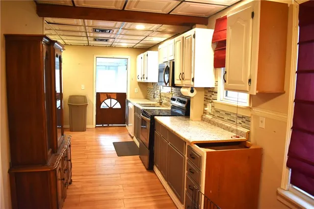 $209,900 | 3501 County Road 400, Amazonia, MO 64421