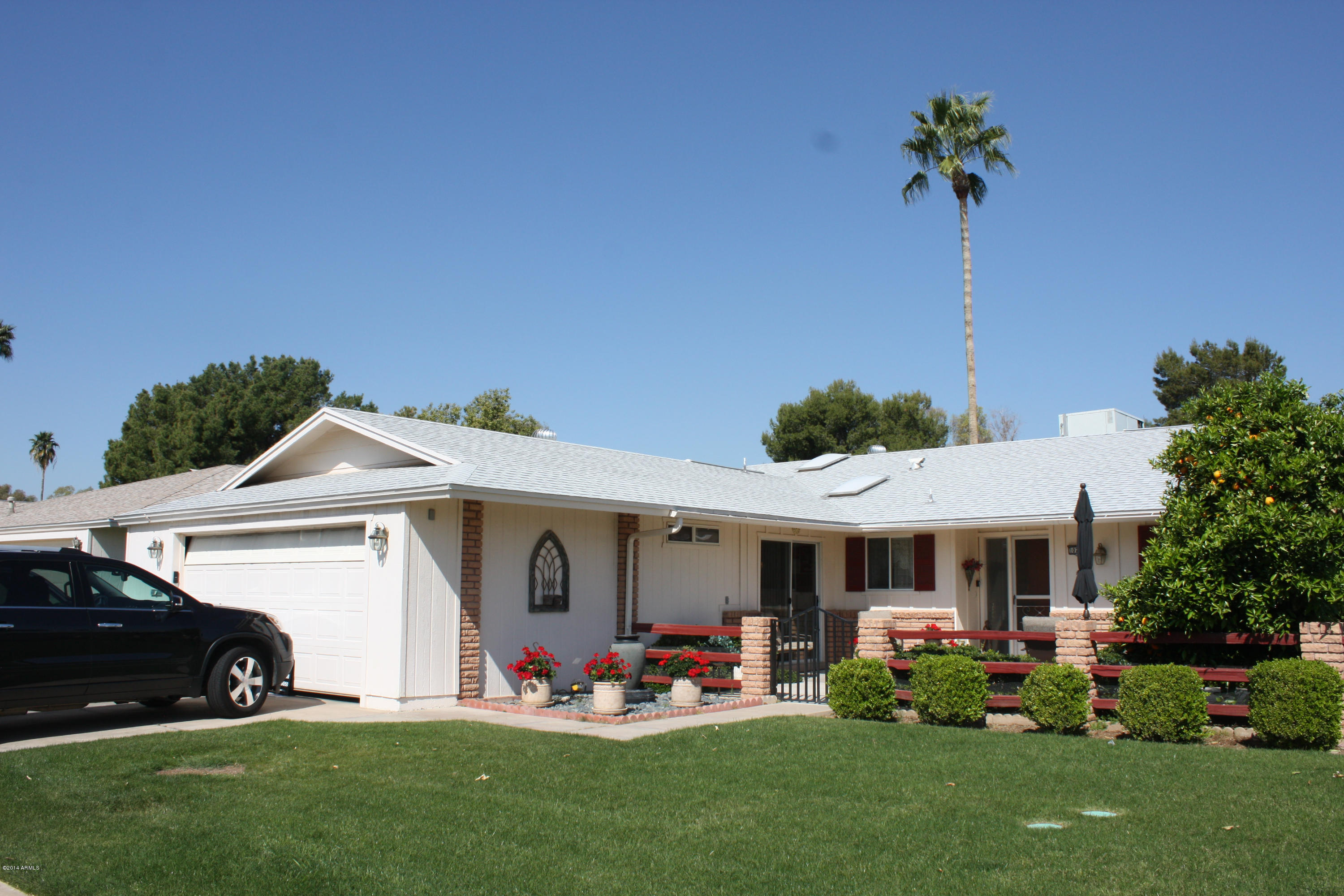 10726 West Hatcher Road Sun City, AZ 85351 - Photo 1 of 32 IMG_8810