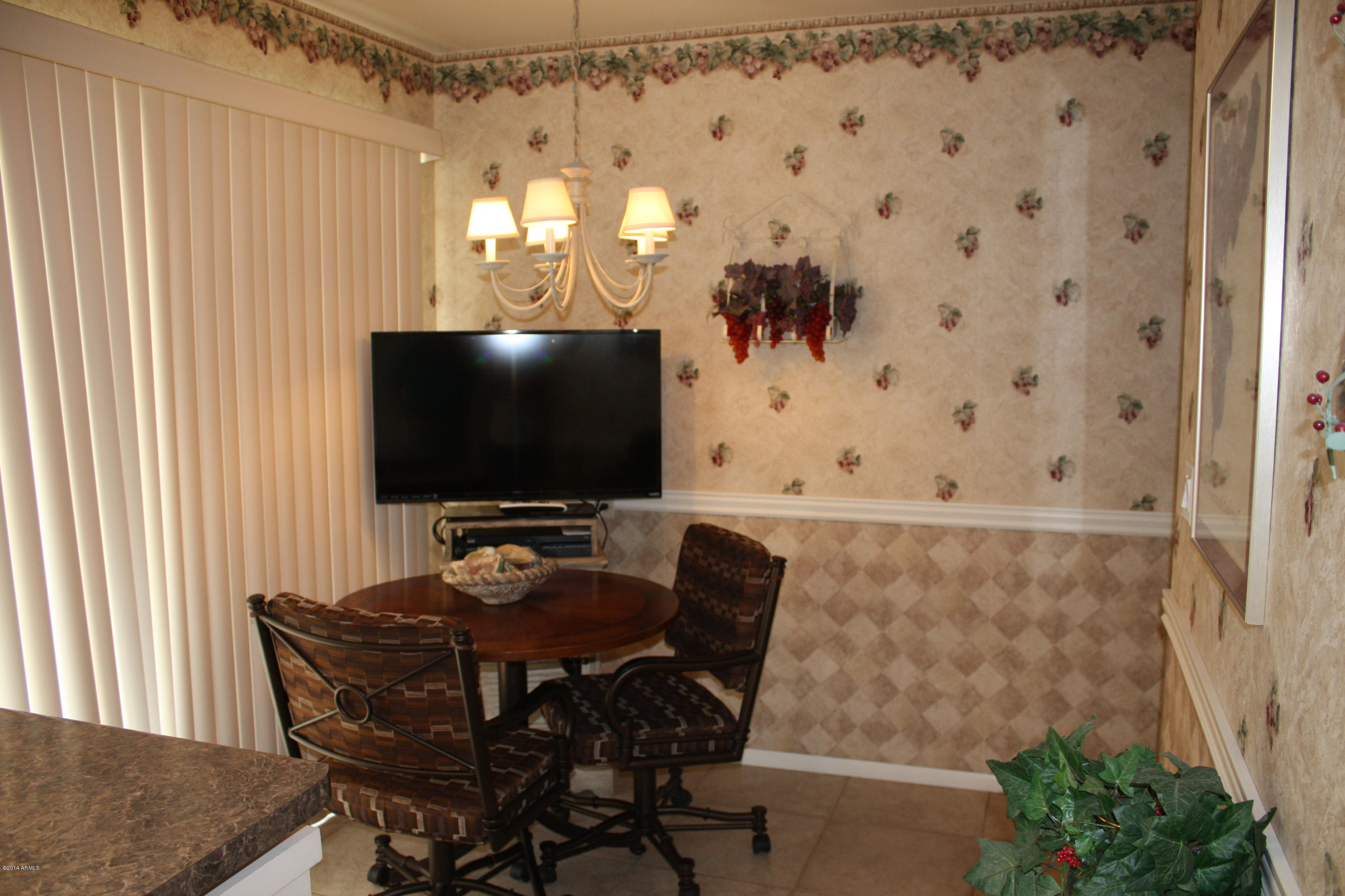 10726 West Hatcher Road Sun City, AZ 85351 - Photo 17 of 32 Cozy Breakfast Nook