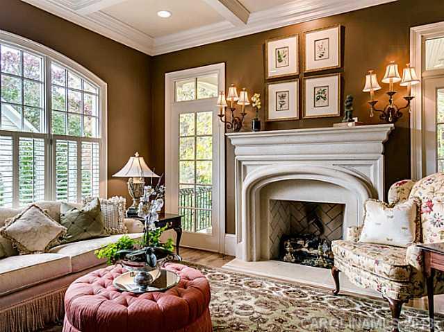 6327 Sharon Hills Road Charlotte, NC 28210 - Photo 3 of 16 Gallery Image 3