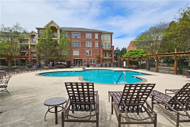 $425,000 | 1735 Peachtree Street Northeast, Unit 216, Atlanta, GA 30309