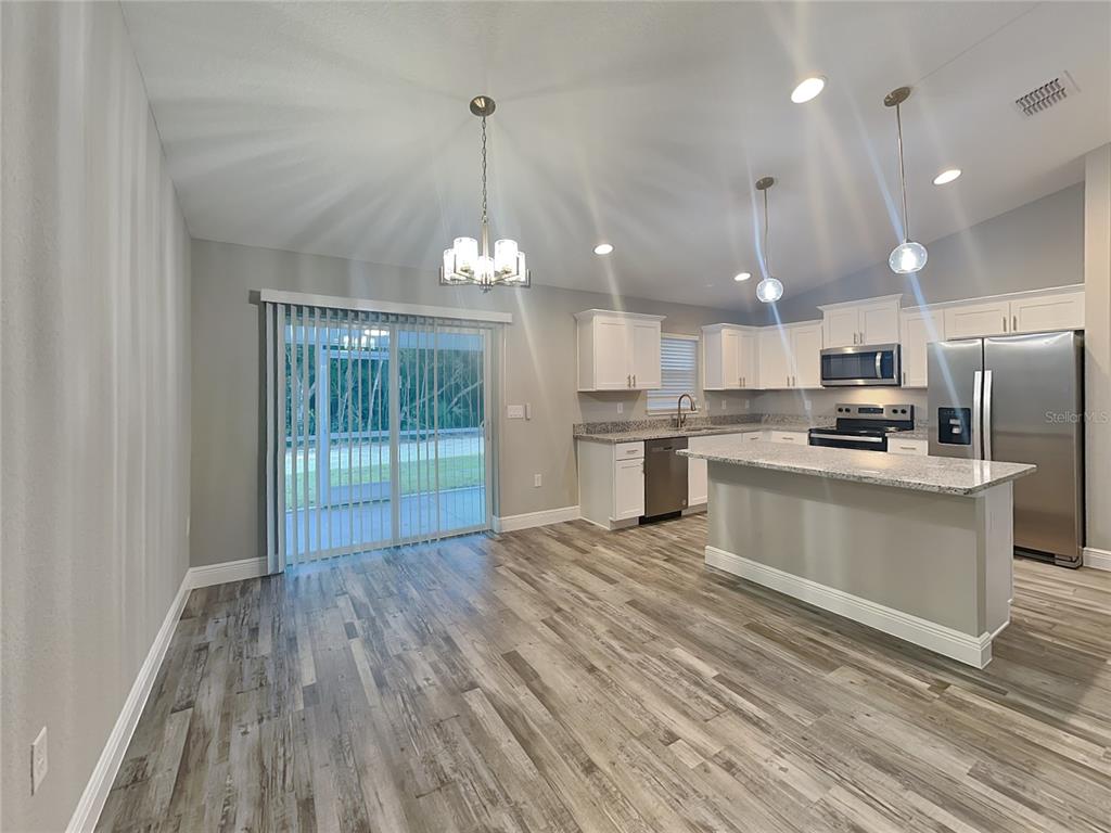 13 Locust Loop Drive Ocala, FL 34472 - Photo 5 of 16