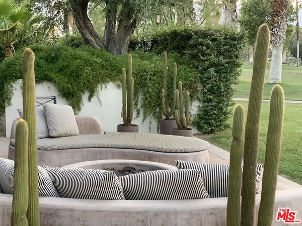 a view of a outdoor space