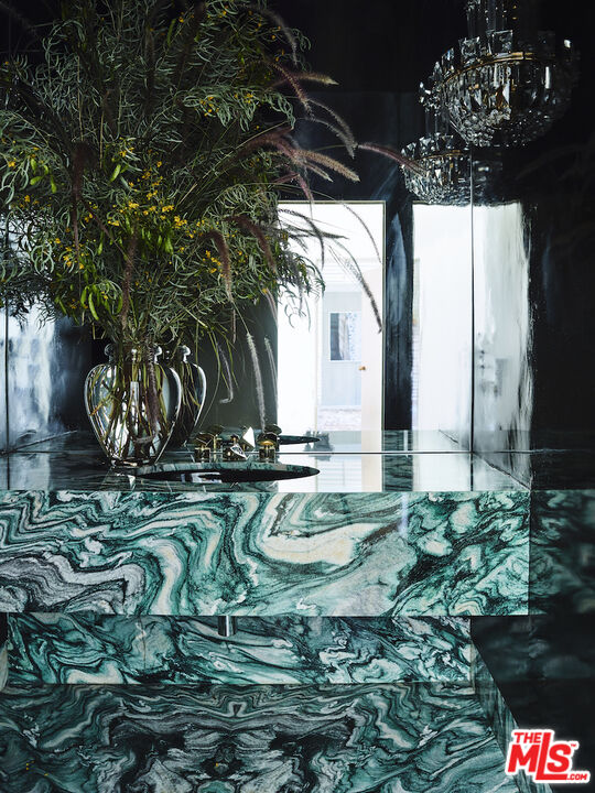 40471 Sand Dune Road Rancho Mirage, CA 92270 - Photo 9 of 42 a view of a backyard with plants