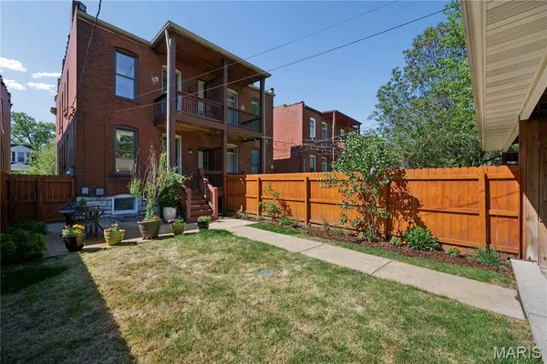 $375,000 | 4111 Hartford Street, St. Louis, MO 63116