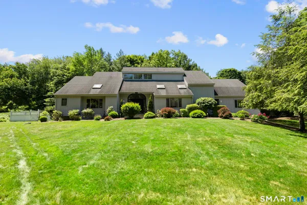 $1,799,000 | 293 Sturges Ridge Road, Wilton, CT 06897