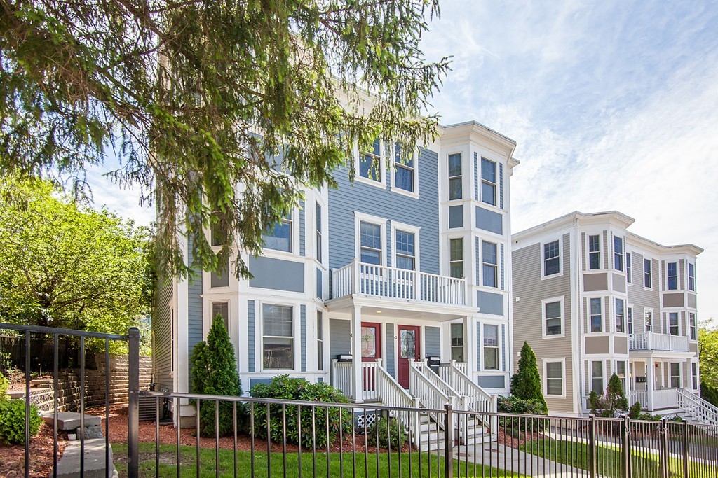 45 Montebello Road, Unit 45 Boston, MA 02130 - Photo 19 of 21 Gallery Image 19