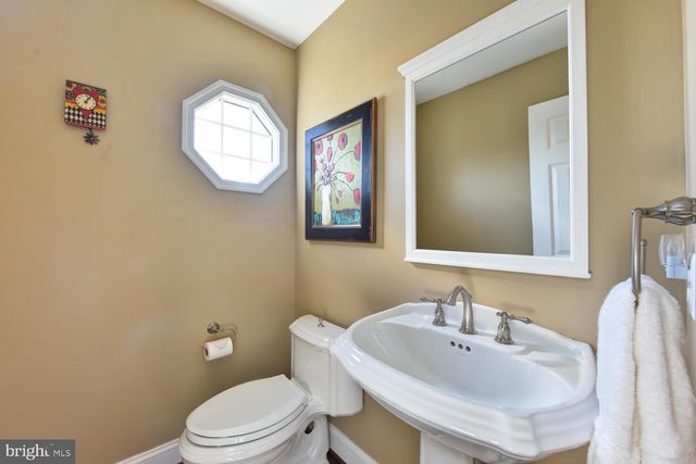 $1,325,000 | 3808 Griffith Place, Alexandria, VA 22304