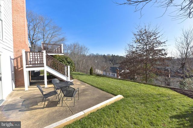 $1,325,000 | 3808 Griffith Place, Alexandria, VA 22304