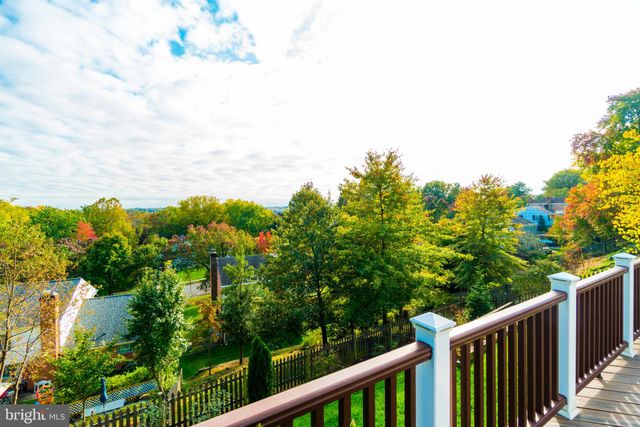 $1,325,000 | 3808 Griffith Place, Alexandria, VA 22304