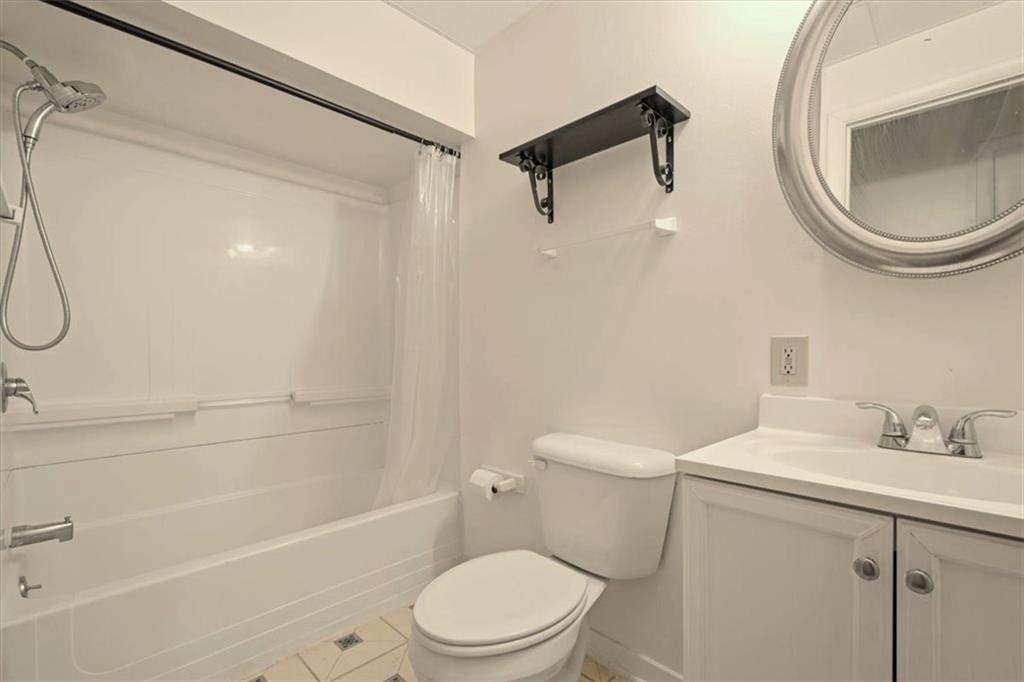 2289 West Hardies Road Gibsonia, PA 15044 - Photo 13 of 27 Gallery Image 13