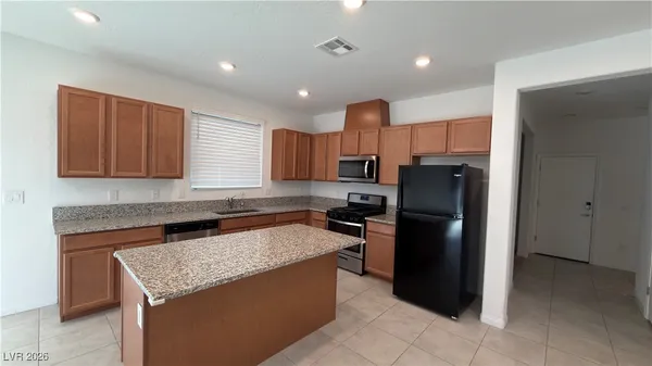$419,999 | 6951 Feather Hl Street, North Las Vegas, NV 89086