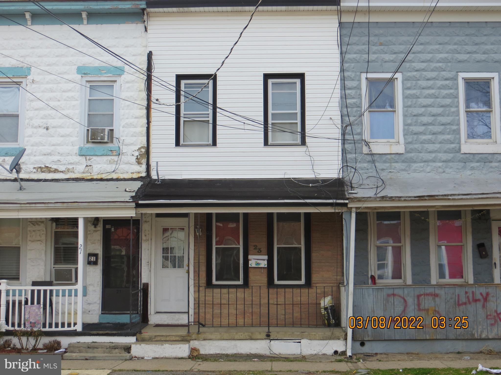 23 Lily Street Trenton, NJ 08610 - Photo 2 of 17