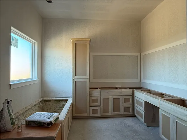 $698,000 | 6609 Ridgeview Estates Lane, Bryan, TX 77808