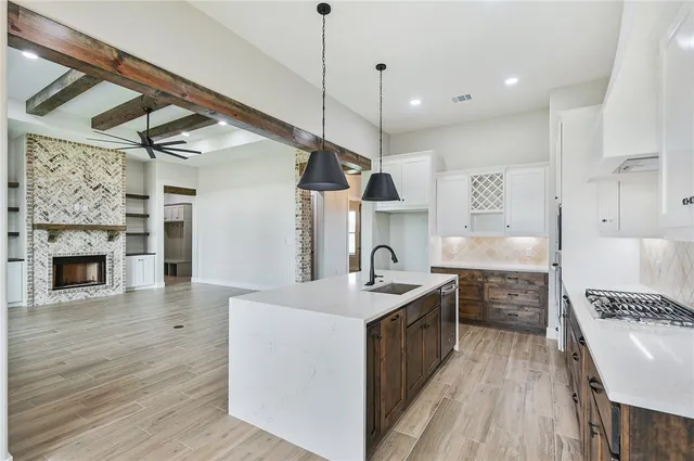 $698,000 | 6609 Ridgeview Estates Lane, Bryan, TX 77808