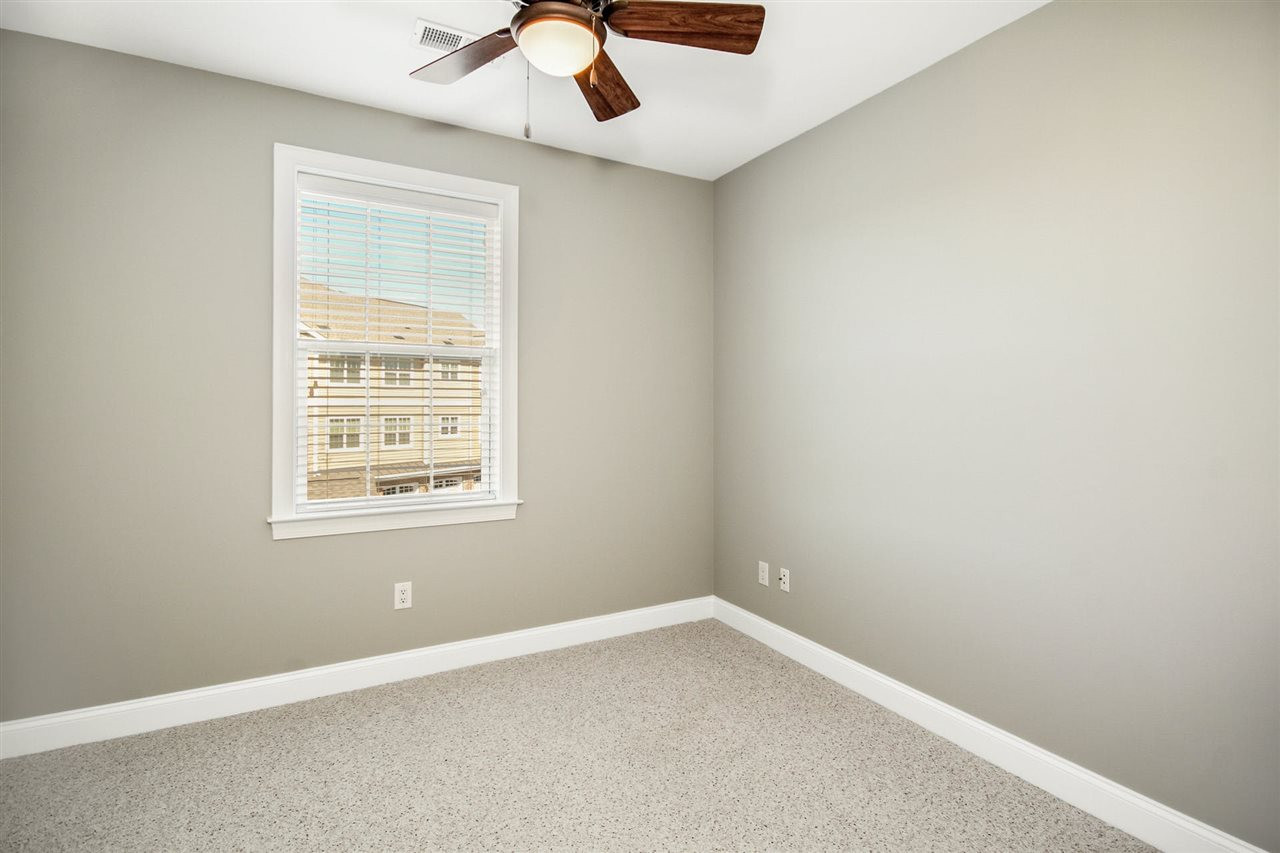 10411 Rosegate Court, Unit 306 Raleigh, NC 27617 - Photo 19 of 30 Photo 19