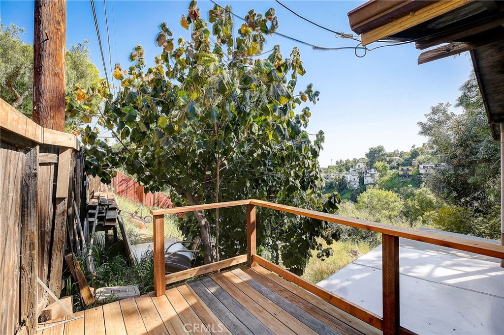 755 Crane Boulevard Los Angeles, CA 90065 - Photo 5 of 40 a view of balcony with small garden