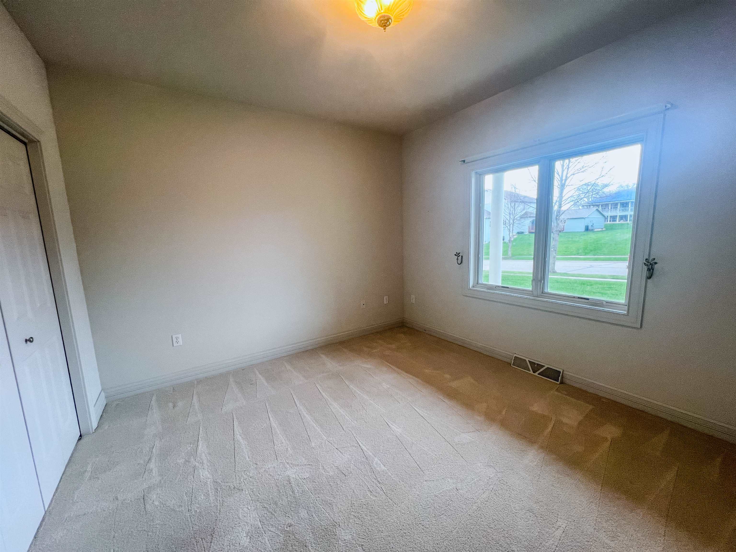 1106 21st Street Baraboo, WI 53913 - Photo 16 of 38