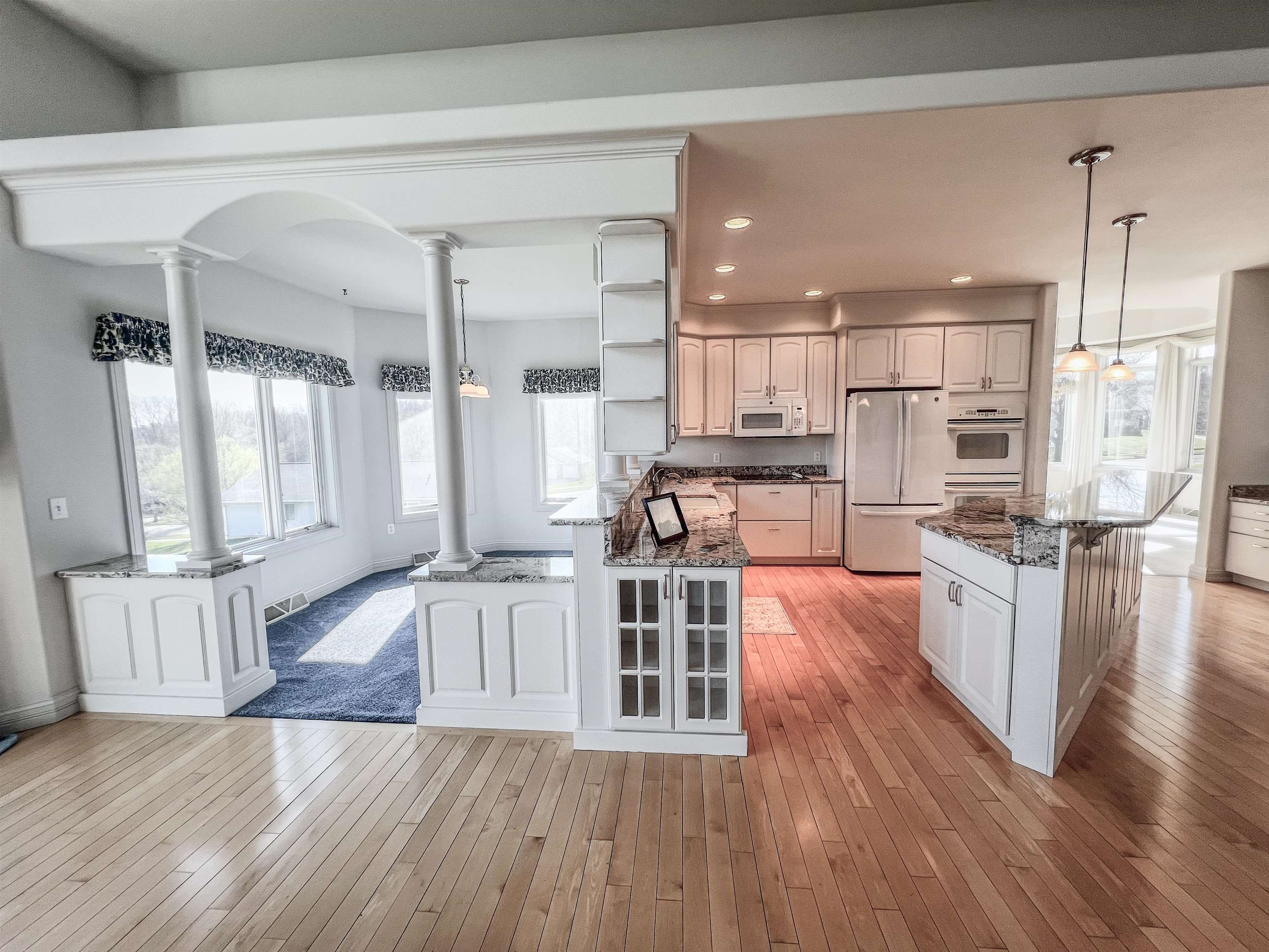 1106 21st Street Baraboo, WI 53913 - Photo 8 of 38