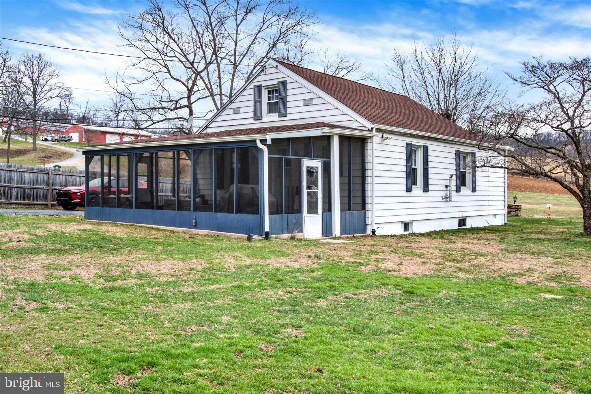 121 Old State Road Reading, PA 19606 - Photo 21 of 26 Exterior Rear