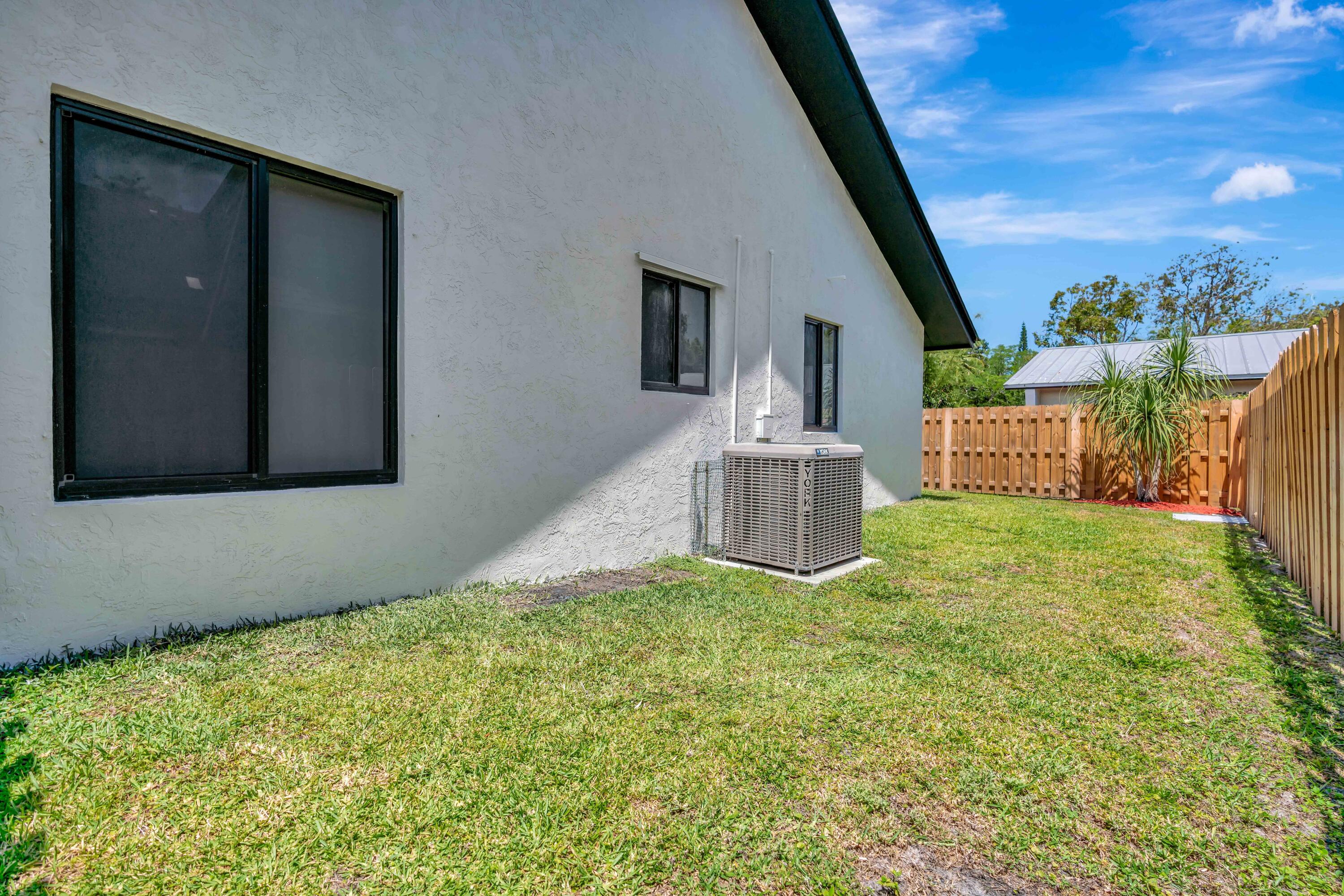 18975 Southeast County Line Road Tequesta, FL 33469 - Photo 40 of 56 _MLP0616