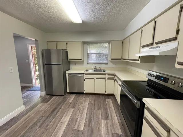 $1,895 | 200 St Andrews Boulevard, Unit 2903, Winter Park, FL 32792