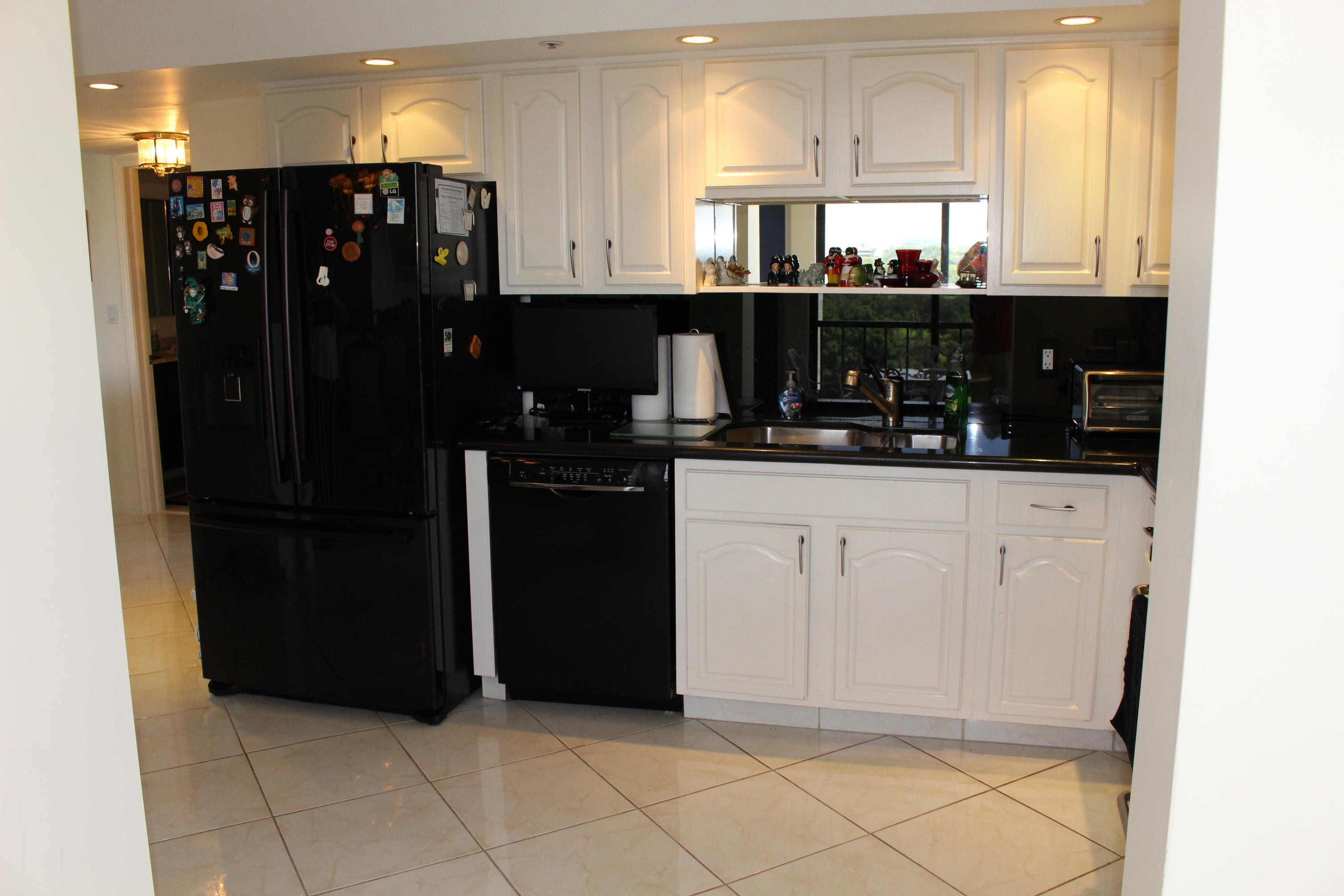 7768 Lakeside Boulevard, Unit 571 Boca Raton, FL 33434 - Photo 18 of 61 IMG_0611
