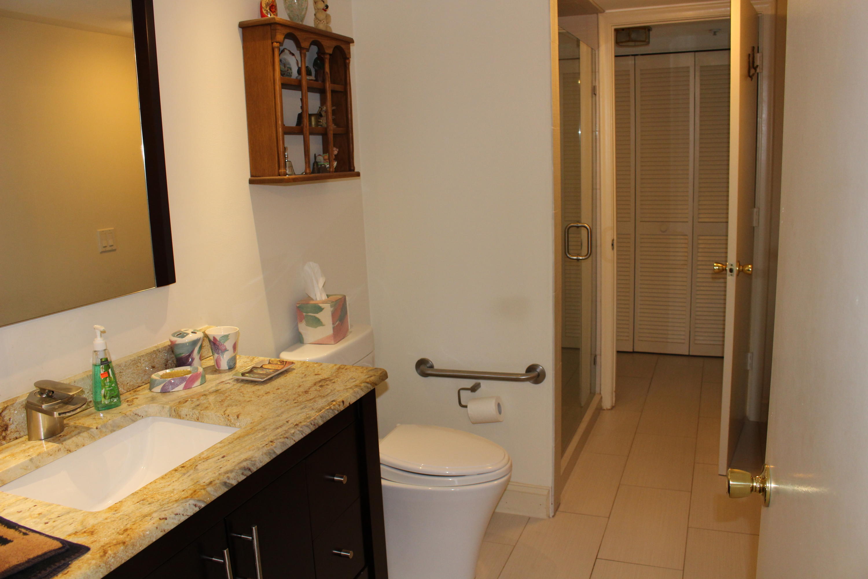 7768 Lakeside Boulevard, Unit 571 Boca Raton, FL 33434 - Photo 27 of 61 IMG_0584