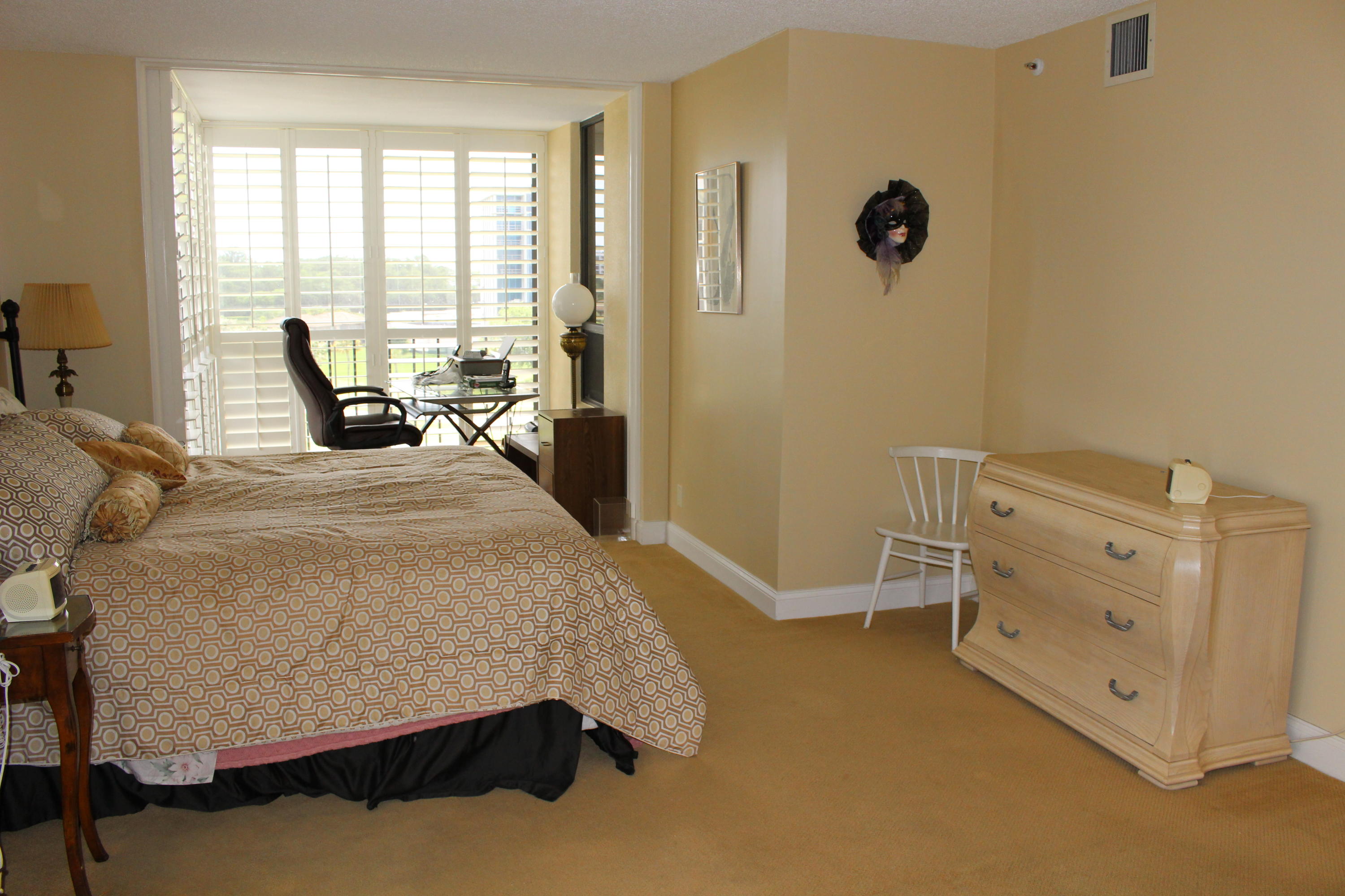 7768 Lakeside Boulevard, Unit 571 Boca Raton, FL 33434 - Photo 34 of 61 IMG_0601