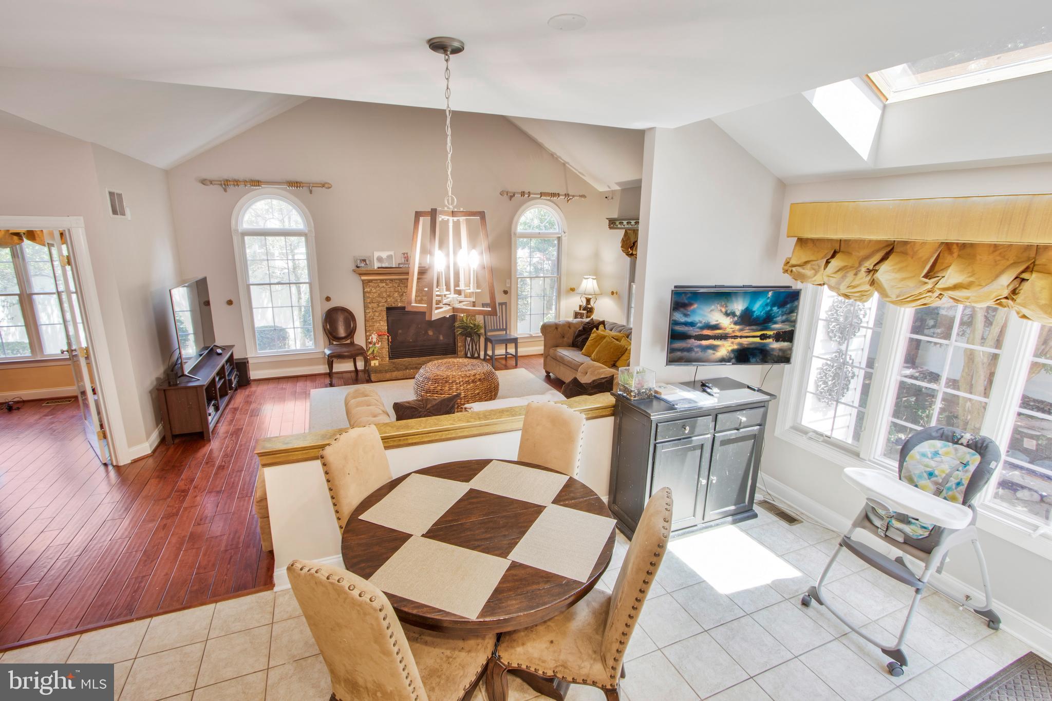 18319 Fable Drive Boyds, MD 20841 - Photo 16 of 47 Kitchen