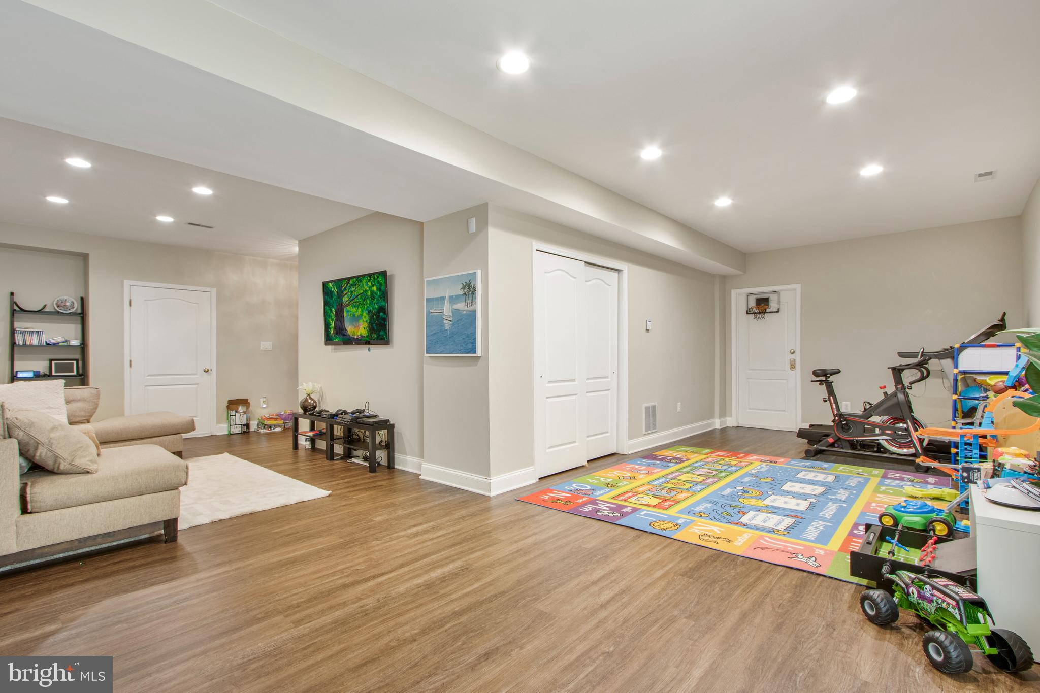 18319 Fable Drive Boyds, MD 20841 - Photo 38 of 47 Basement