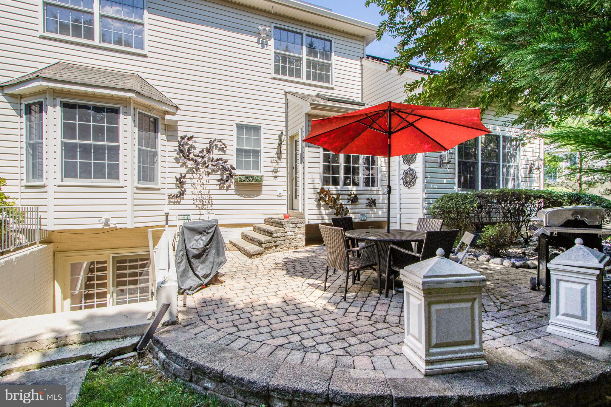 18319 Fable Drive Boyds, MD 20841 - Photo 42 of 47 Back patio