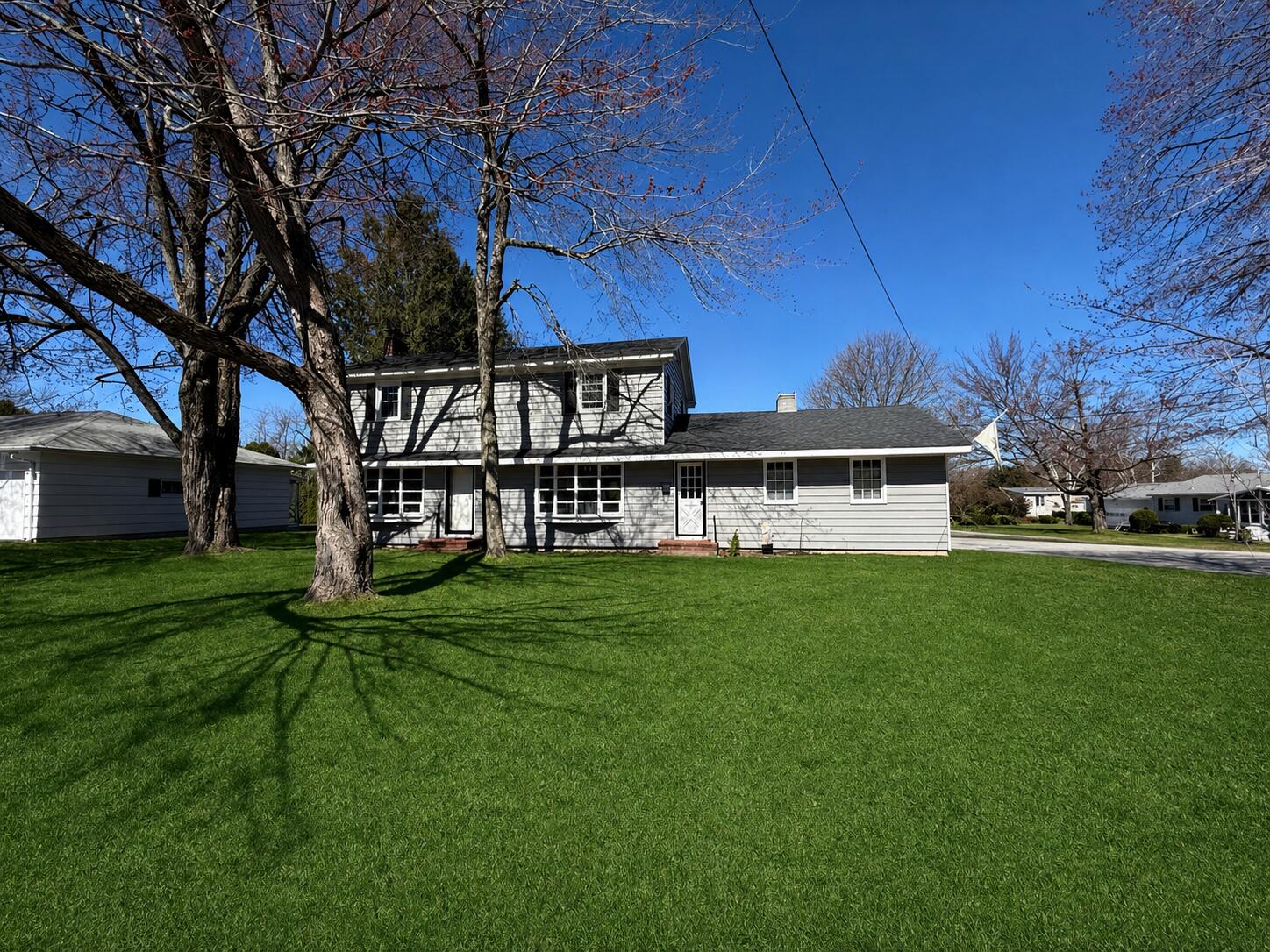 36 Pineland Street Lewiston, ME 04240 - Photo 1 of 62 70F6722C-B941-4FD3-960D-85C88CAAF56B