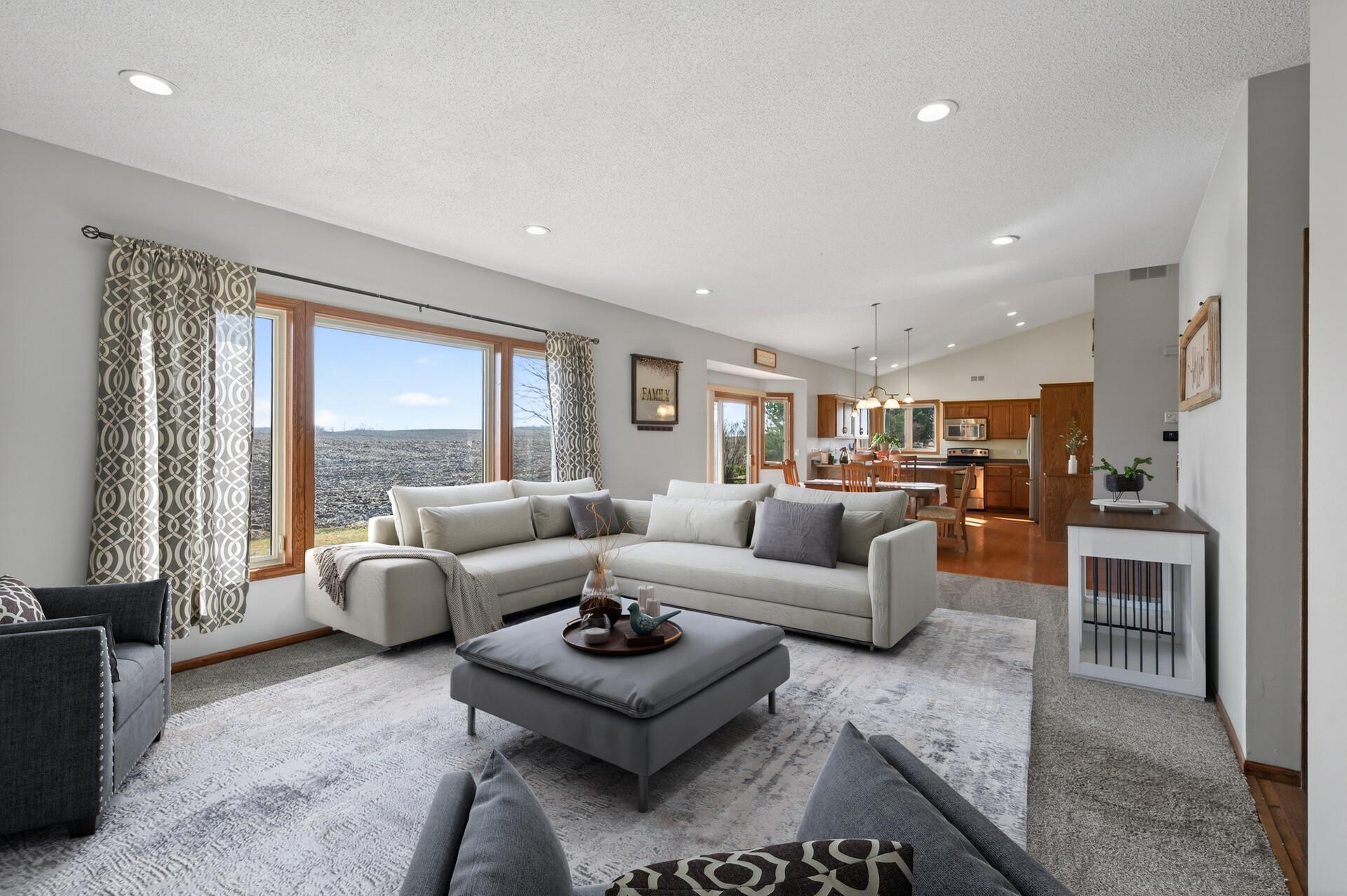 975 Hope Avenue Jordan, MN 55352 - Photo 12 of 33