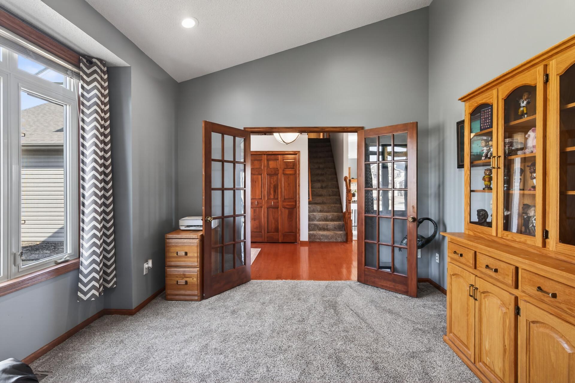 975 Hope Avenue Jordan, MN 55352 - Photo 6 of 33