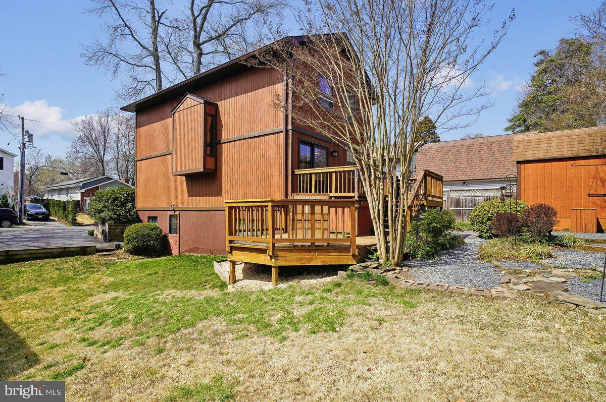 1737 Ridgely Road Edgewater, MD 21037 - Photo 5 of 43