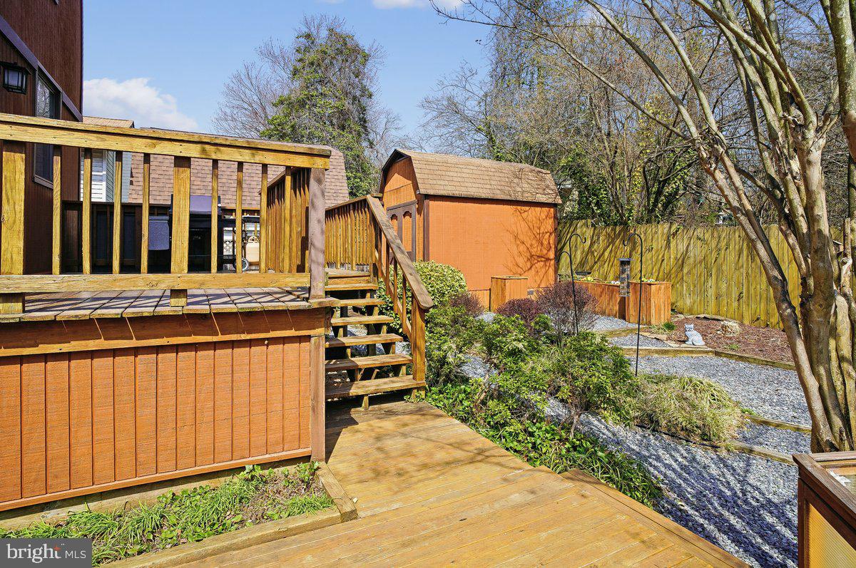 1737 Ridgely Road Edgewater, MD 21037 - Photo 6 of 43