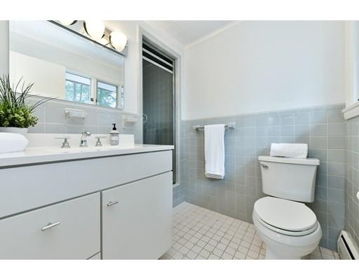 27 Samoset Road Winchester, MA 01890 - Photo 16 of 29 Gallery Image 16