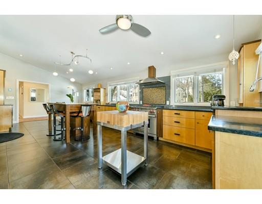 27 Samoset Road Winchester, MA 01890 - Photo 5 of 29 Gallery Image 5