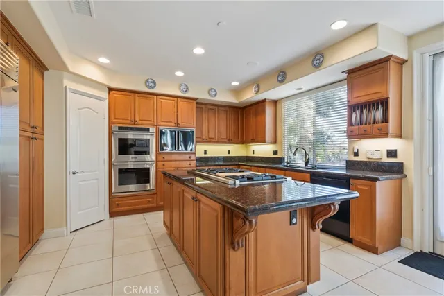 $4,200,000 | 27 Vista Sole Street, Dana Point, CA 92629