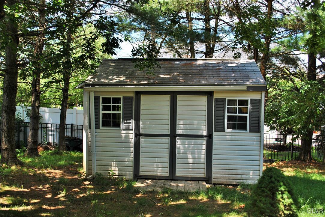 3221 Rambeau Road Bethlehem, PA 18020 - Photo 33 of 36 Gallery Image 33
