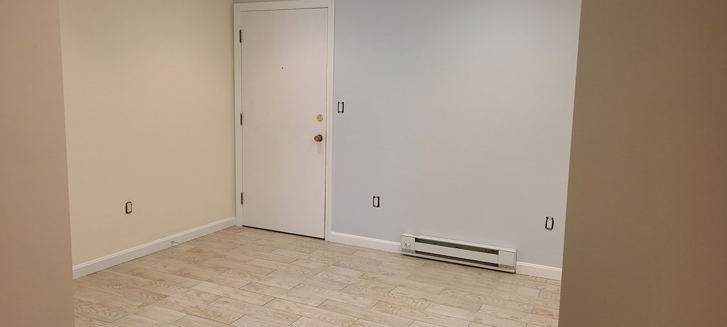 23 Erick Road, Unit 3 Mansfield, MA 02048 - Photo 3 of 12 Gallery Image 3