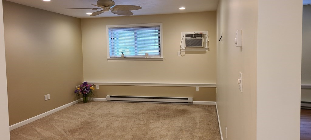 23 Erick Road, Unit 3 Mansfield, MA 02048 - Photo 4 of 12 Gallery Image 4