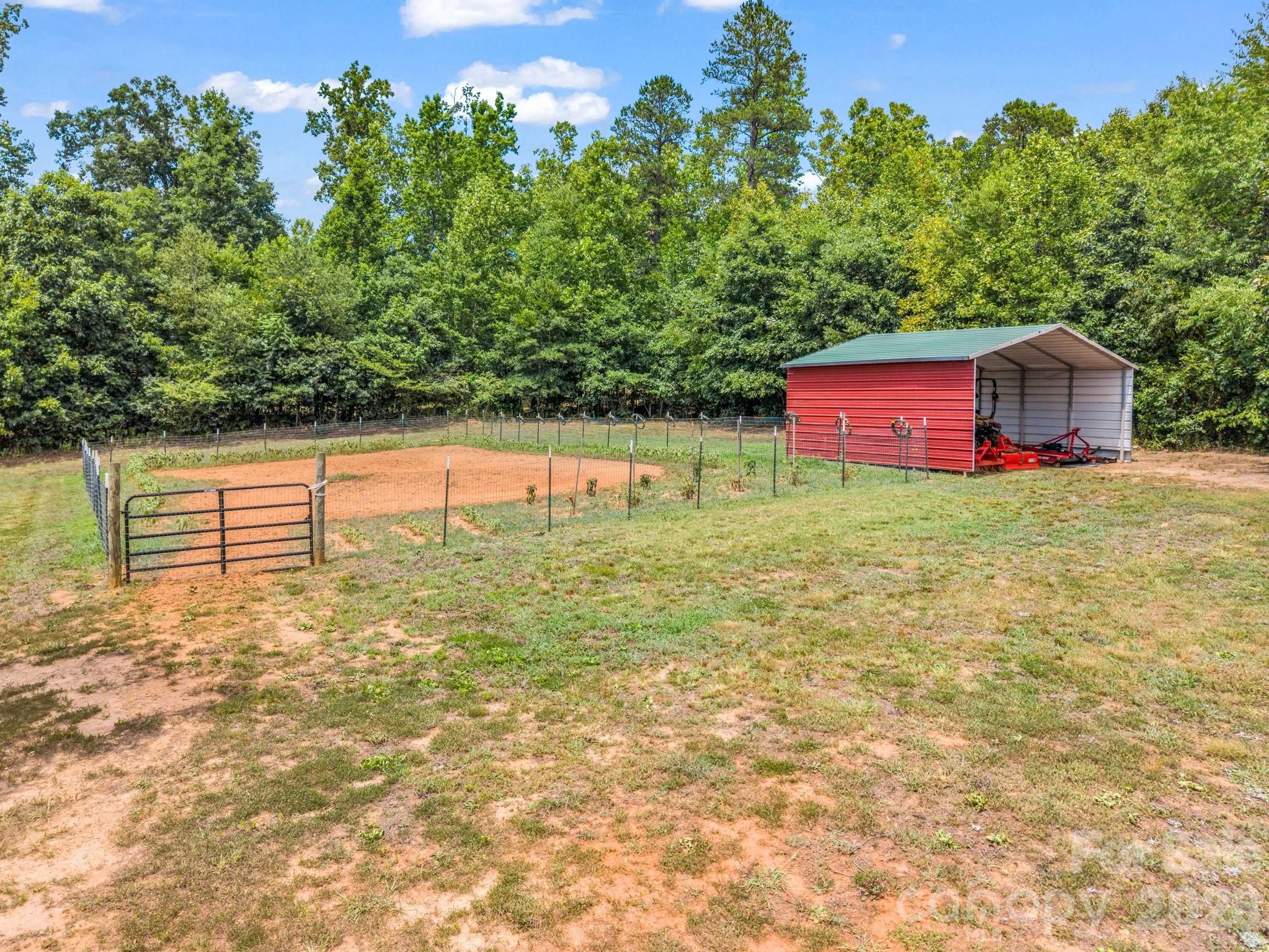 221 Kistler Road Lawndale, NC 28090 - Photo 8 of 40