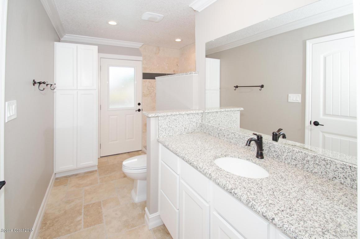 1665 Westport Road Merritt Island, FL 32952 - Photo 15 of 16 Master bath