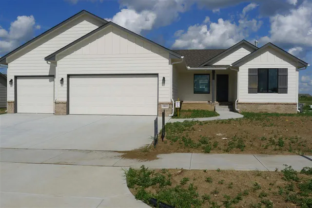 $281,610 | 1822 Stephanie Street, Wichita, KS 67207